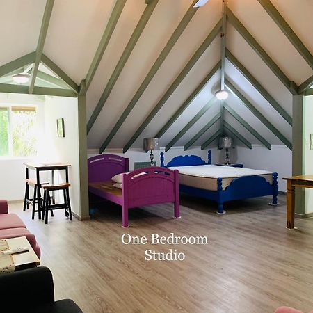 O'Soleil Chalets Self Catering ラ・ディーグ島 エクステリア 写真