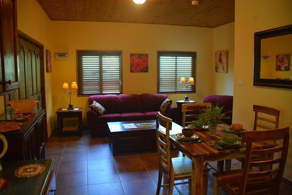 O'Soleil Chalets Self Catering ラ・ディーグ島 部屋 写真